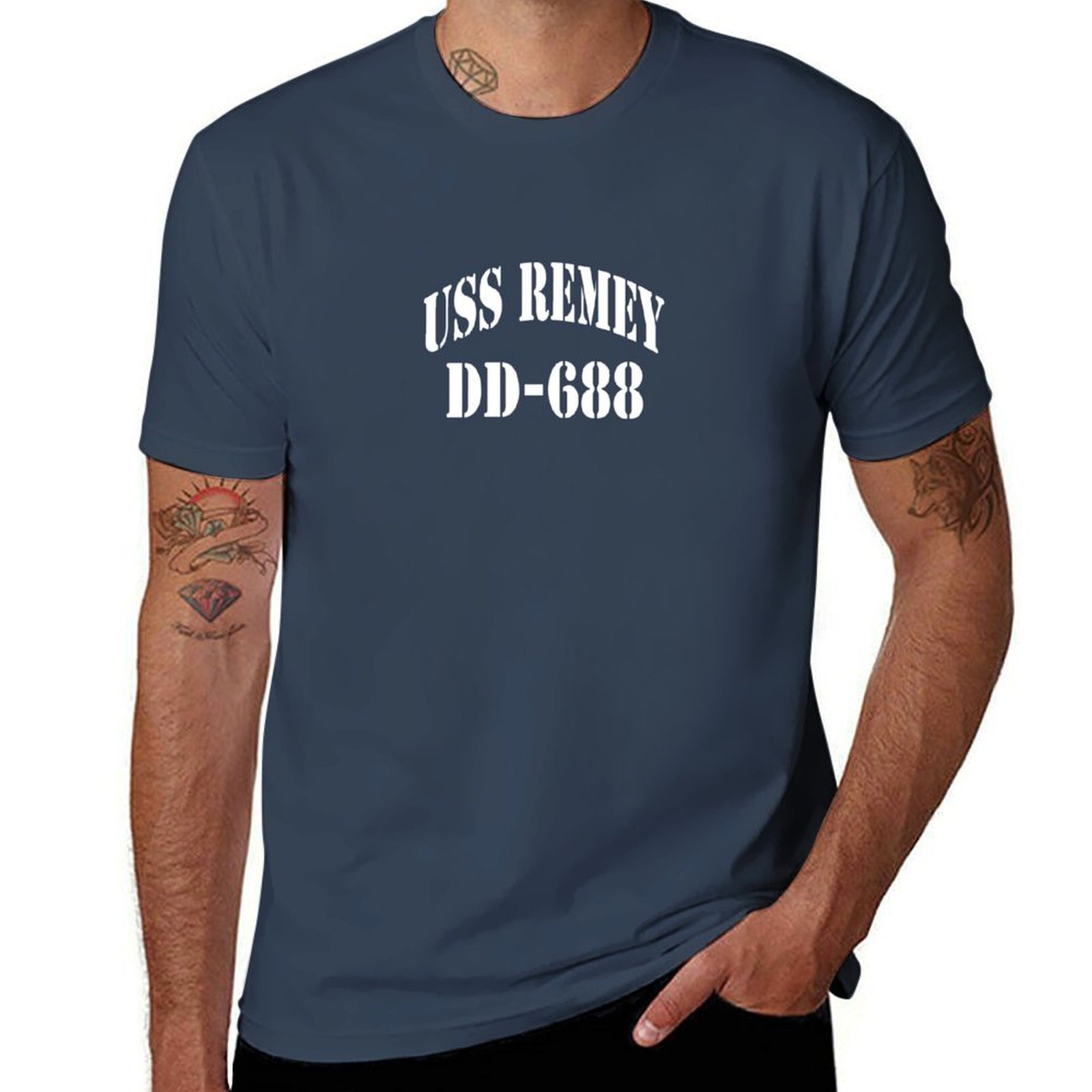 STORE USS (DD-688) SHIP'S REME - Outdoor Sports Store recension och pris
